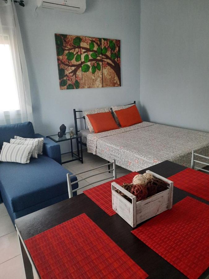 Park View Apartment In Paralia Dionisiou 外观 照片