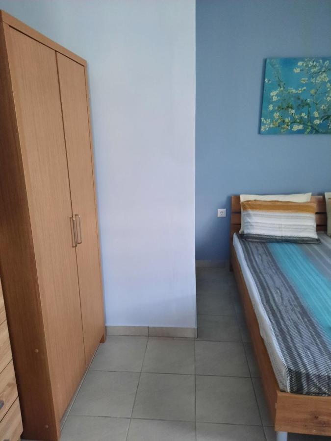 Park View Apartment In Paralia Dionisiou 外观 照片